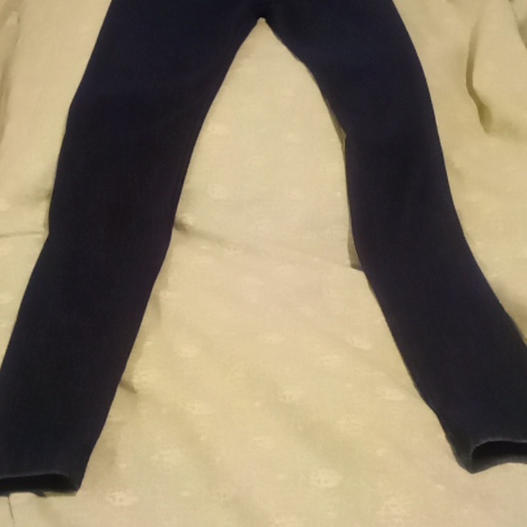 Leggings / Jeggings - Picture 3 of 8